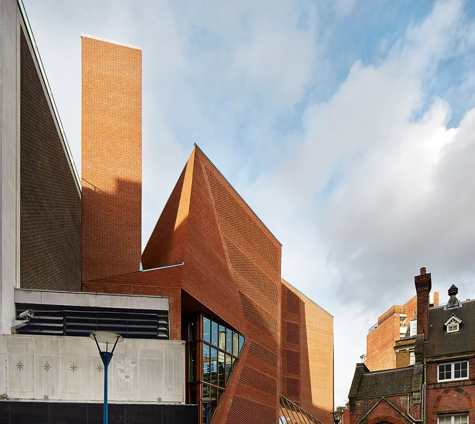 Fritz-Höger-Preis 2014, Saw Swee Hock Student Centre, O´Donnell + Tuomey Architects © Dennis Gilbert